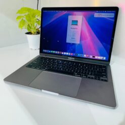 Apple Macbook Pro A2289 16 Gb 256 Gb intel i5 2020 Pro Touchbar Model